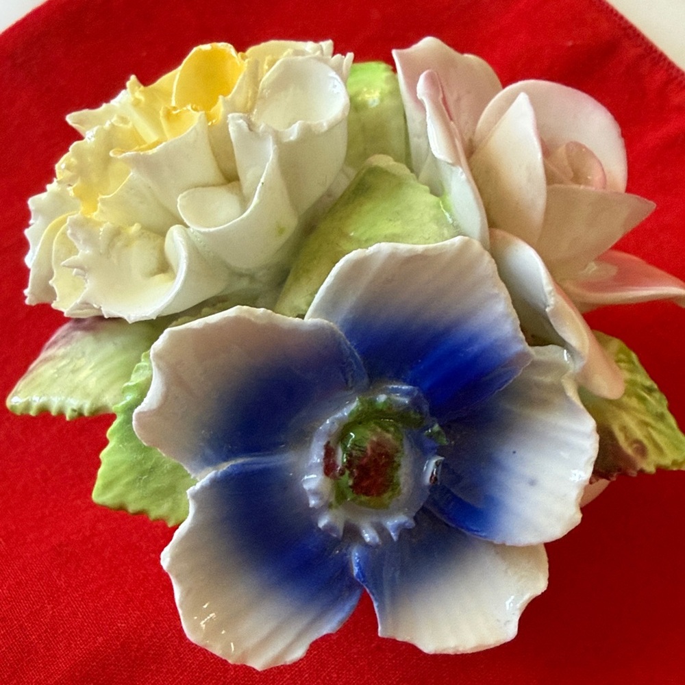 Royal Stratford England fine bone china floral roses basket